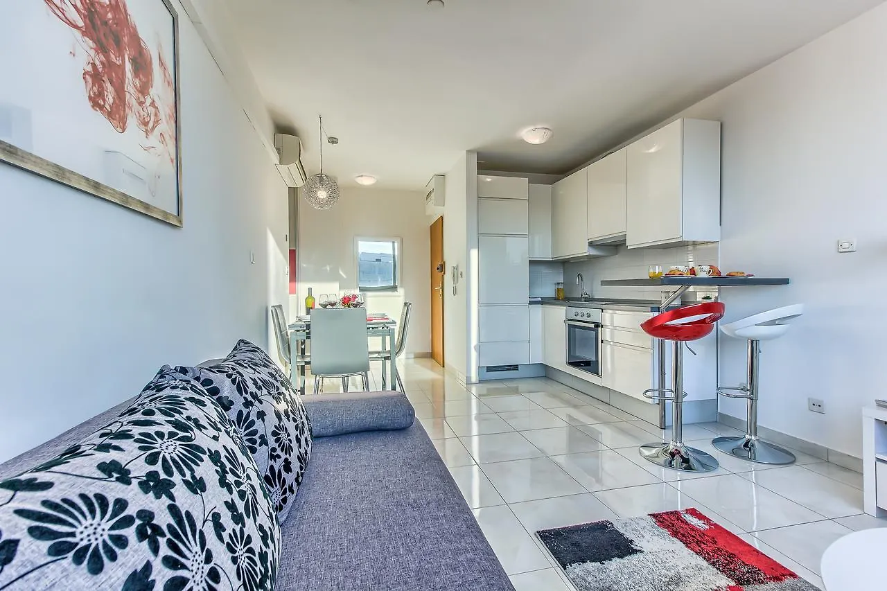 Sunny Apartment Vesna Split