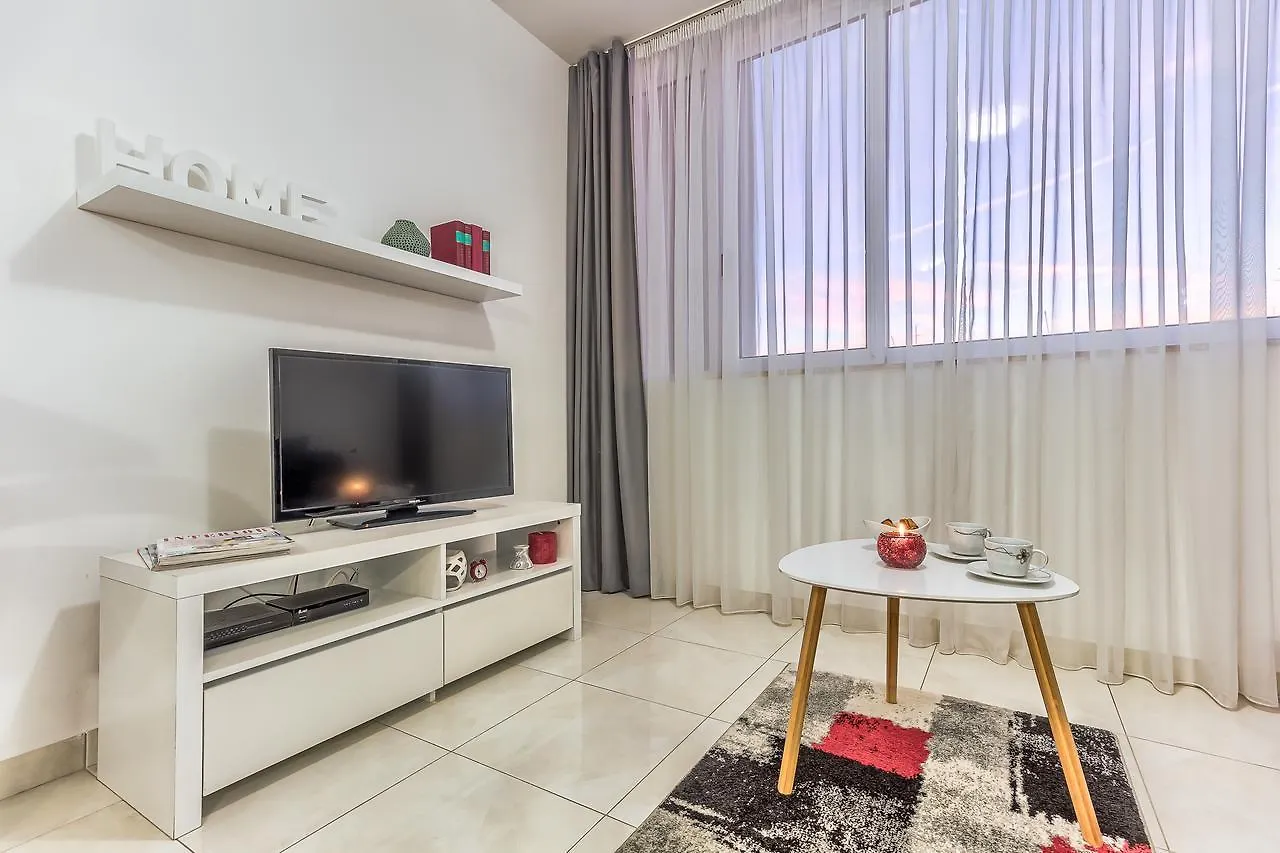 Sunny Apartment Vesna Split